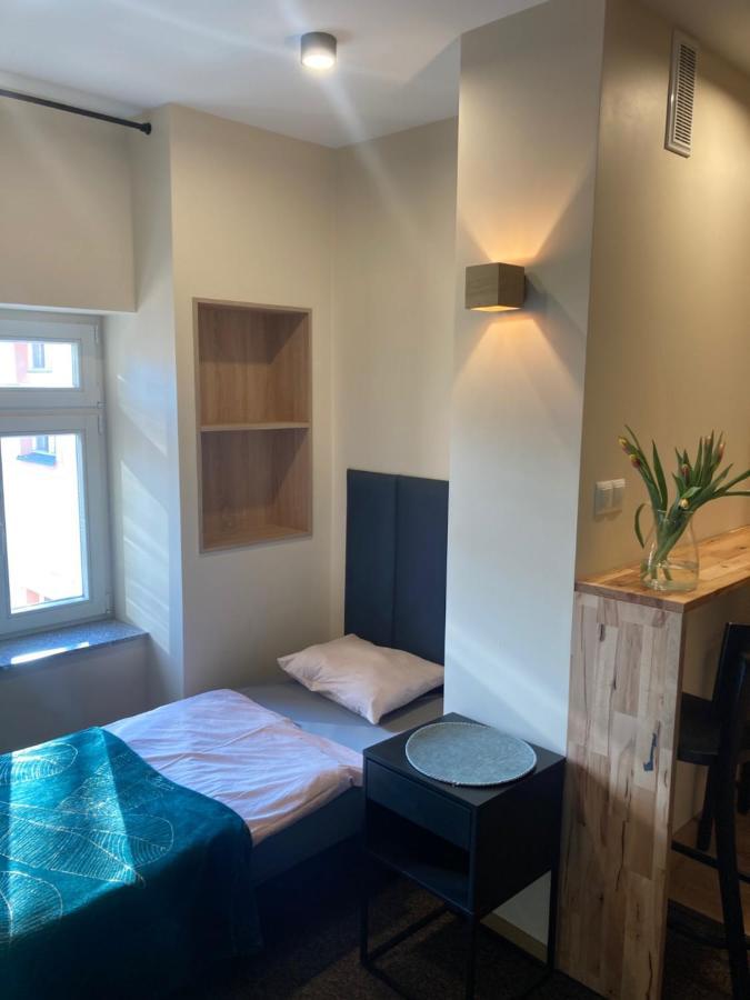 Apartamenty Przy Fontannie Зелена Гура Екстер'єр фото