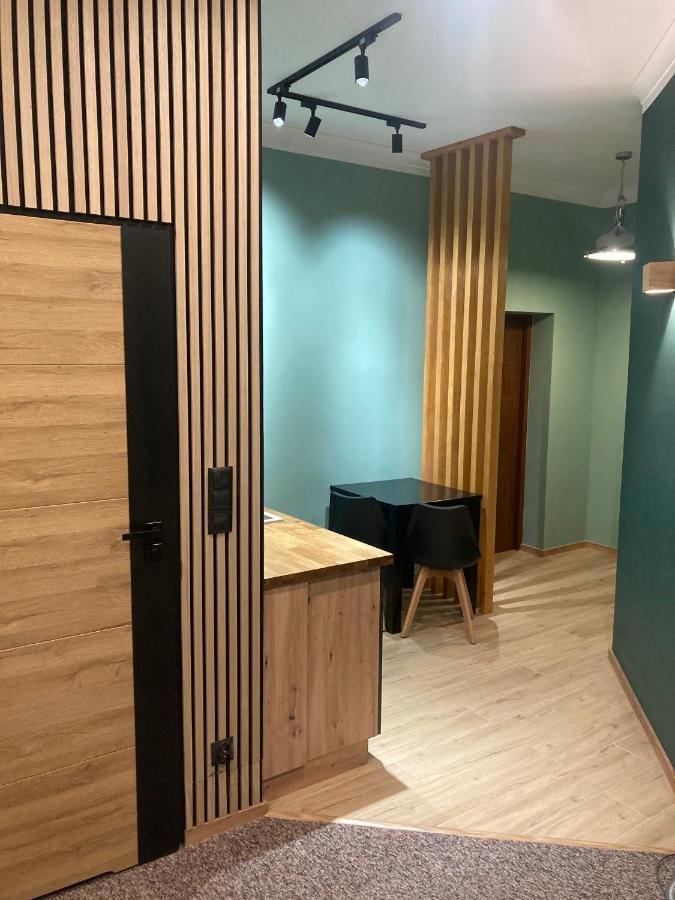 Apartamenty Przy Fontannie Зелена Гура Екстер'єр фото
